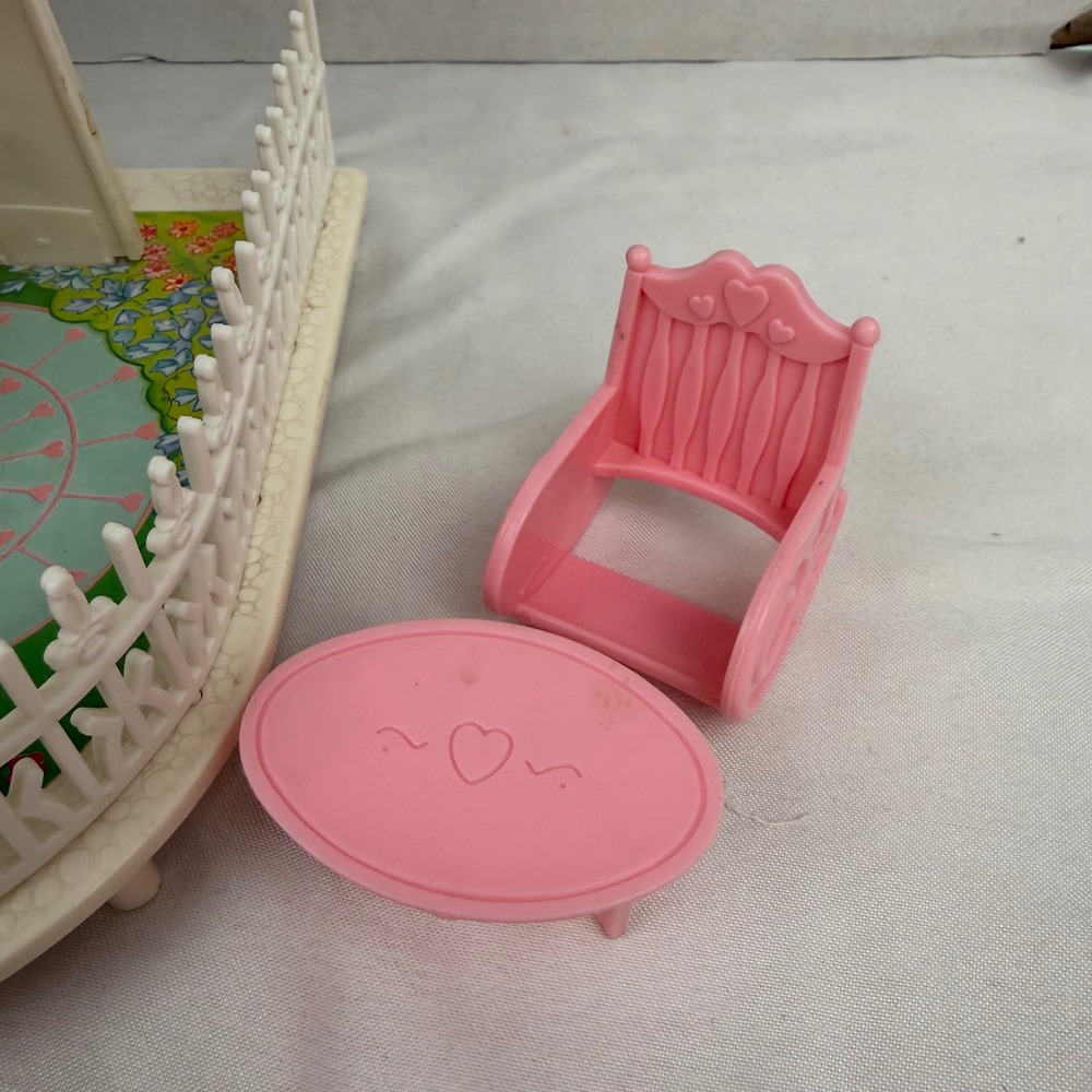 Vintage Fisher-Price Precious Places Baby's Nursery Cottage 5161 Boxed Set 1989 - Picture 5 of 16